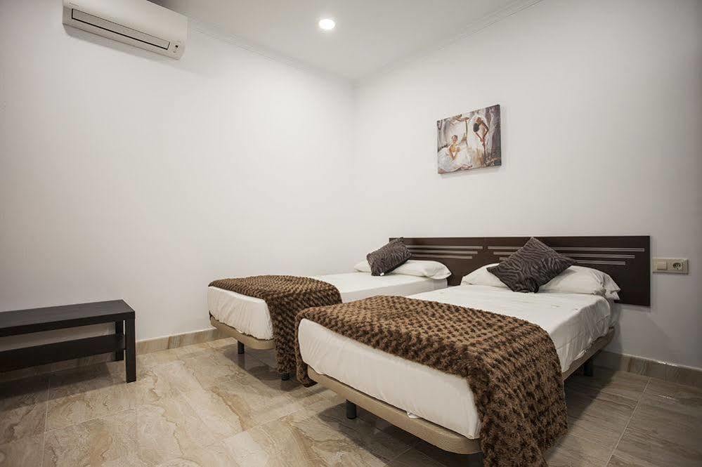 โอสตัล รินกอน เด ซอล Hotel มาดริด ภายนอก รูปภาพ